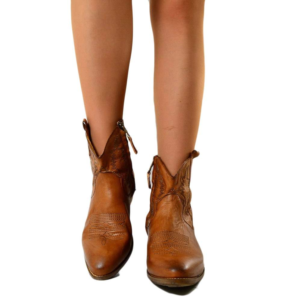 Women's Texan Ankle Boots in Vintage Brown Leather Made in Italy - 4