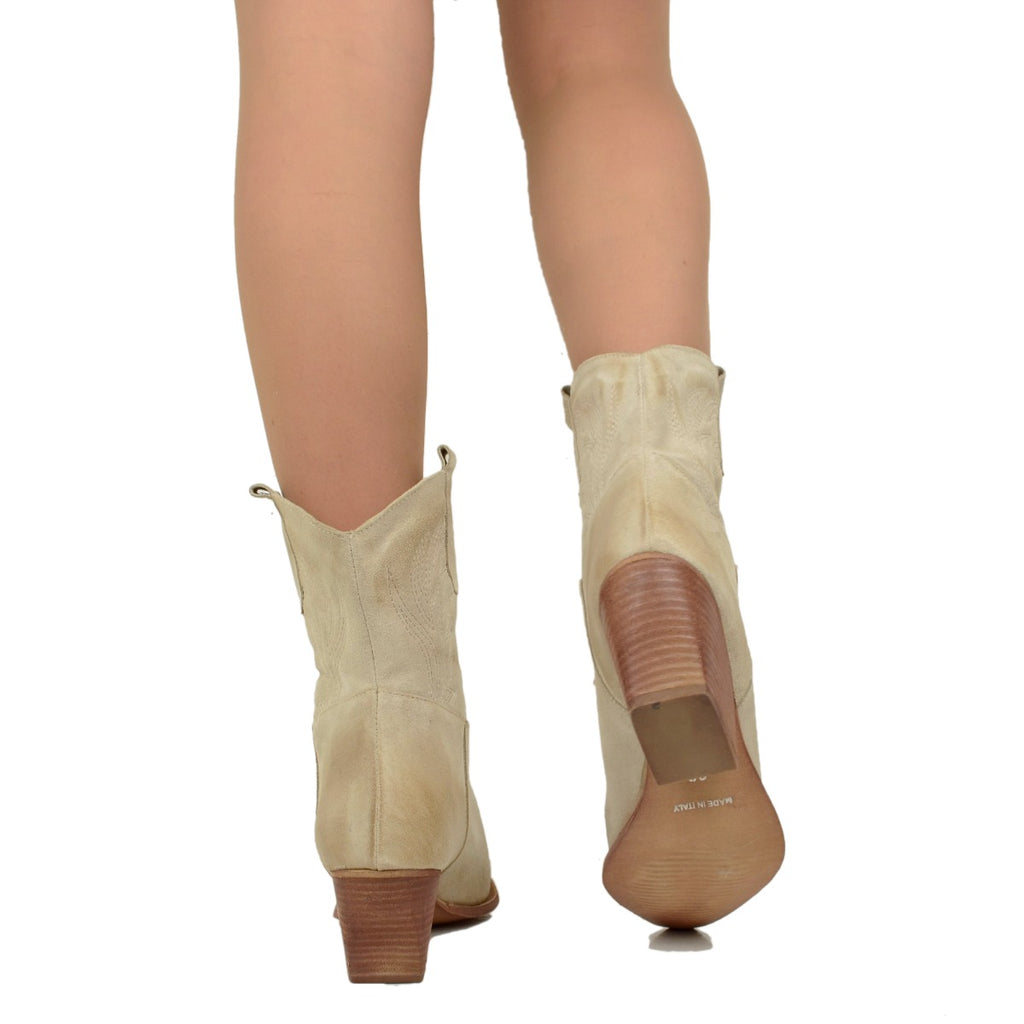 Sommer-Cowboystiefel für Damen aus beigem Wildleder mit Nähten - 5