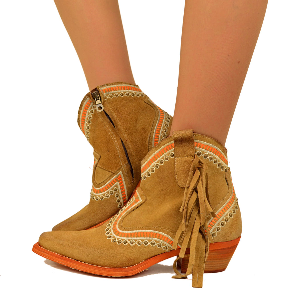 Texan Leather Ankle Boots in Suede with Studs and Fringes