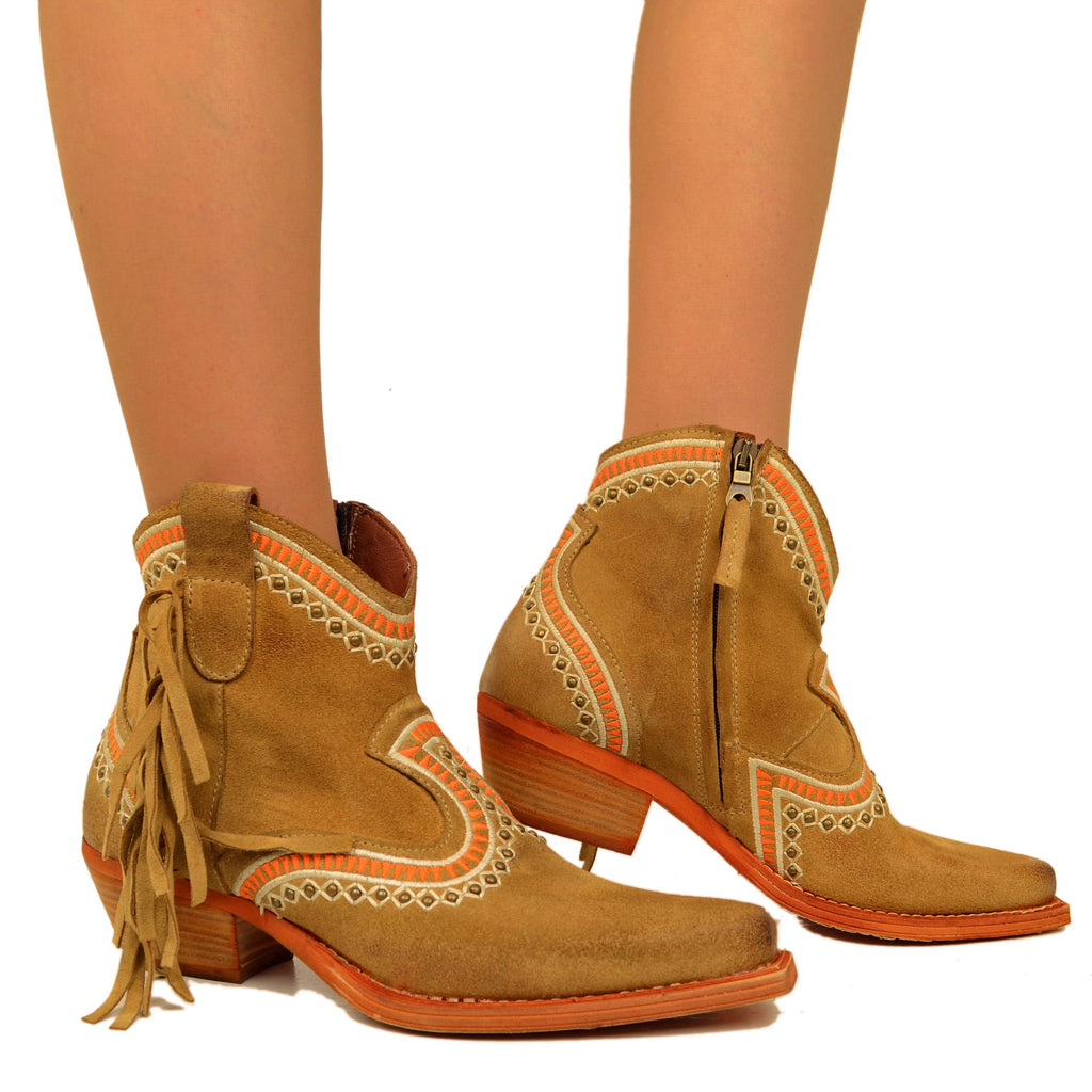 Texan Leather Ankle Boots in Suede with Studs and Fringes - 3