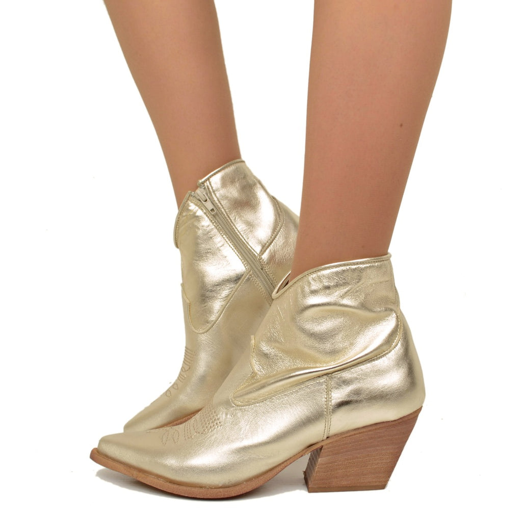 Women's Summer Cowboy Boots in Platinum Laminated Leather
