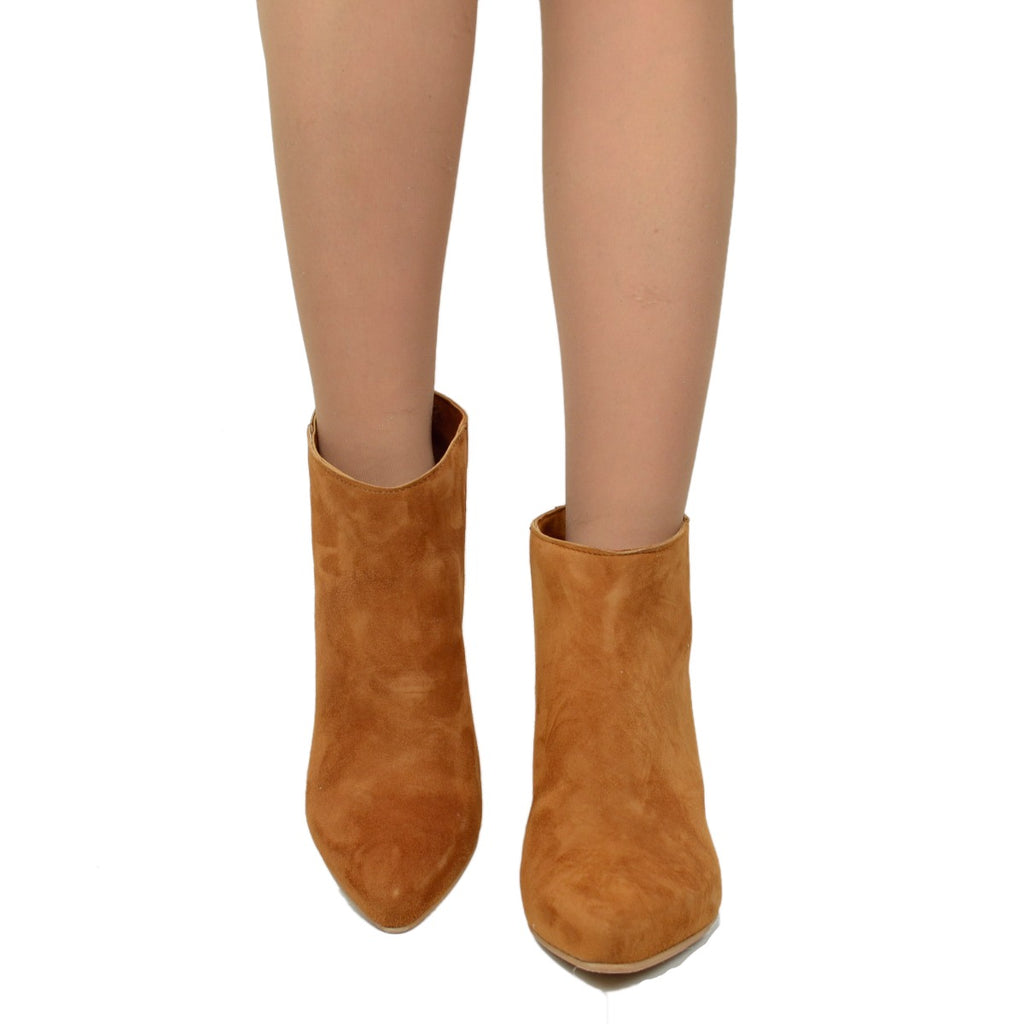 Damen-Sommerstiefeletten aus hellbraunem Wildleder mit Reißverschluss - 5