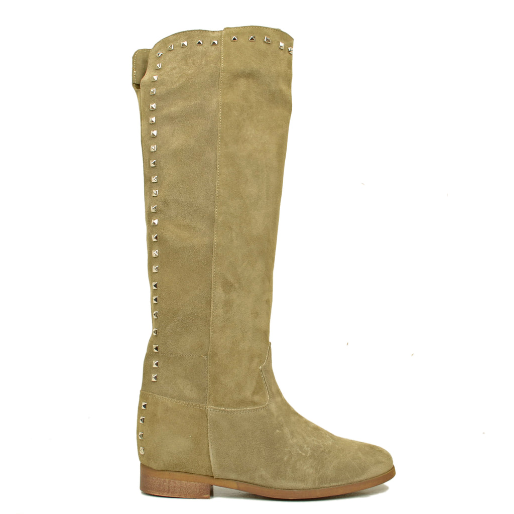 Stivali Donna con Zeppa Interna Taupe in Camoscio con Borchie - 2