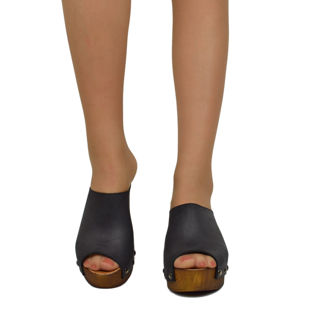 Damen-Clogs aus schwarzem geöltem Leder mit holzähnlichem Boden - 3